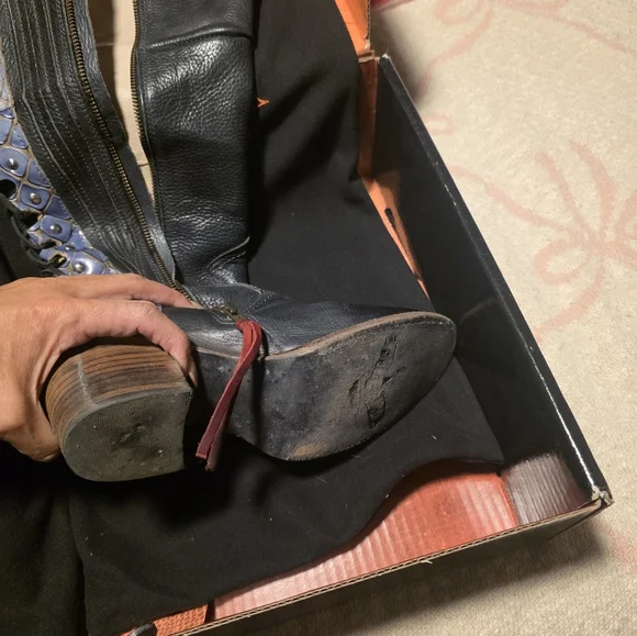 Freebird Handcrafted Boots - Picture 7 of 7